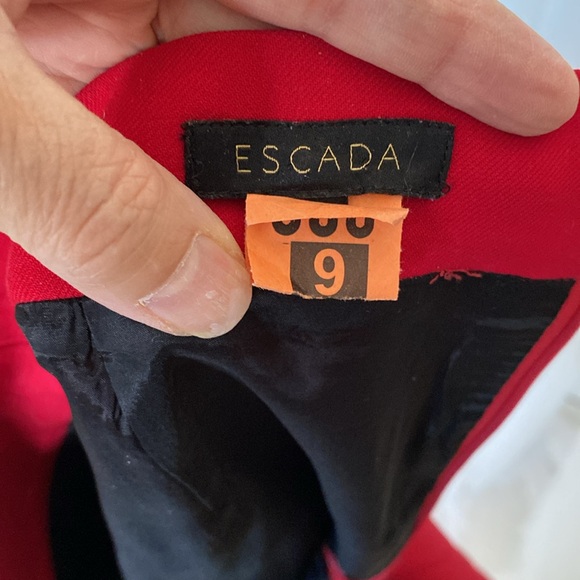 Escada cherry red wool blend mini skirt! Size 38 (6) USA - Picture 7 of 15